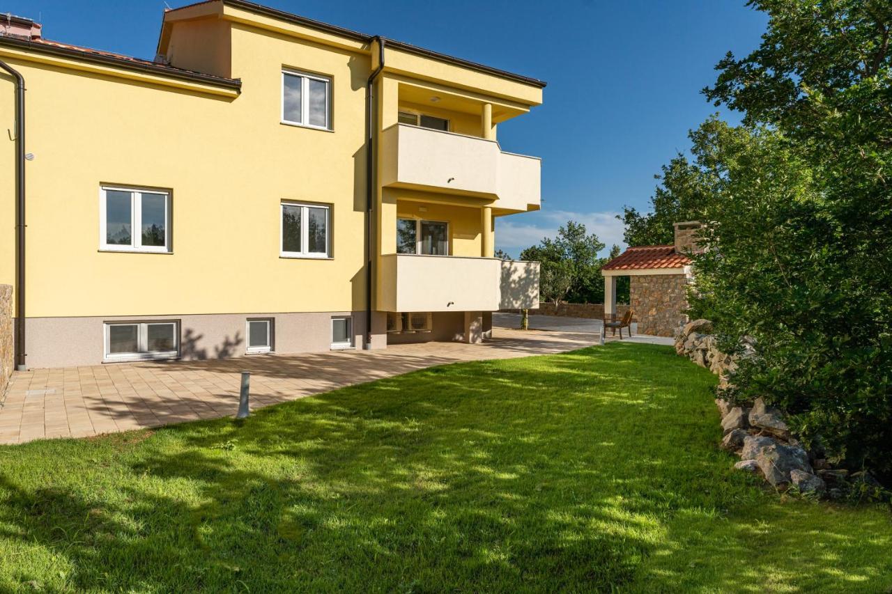 Green Point Paklenica Starigrad Paklenica Exterior photo